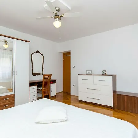 Apartmán Apartman 1 *